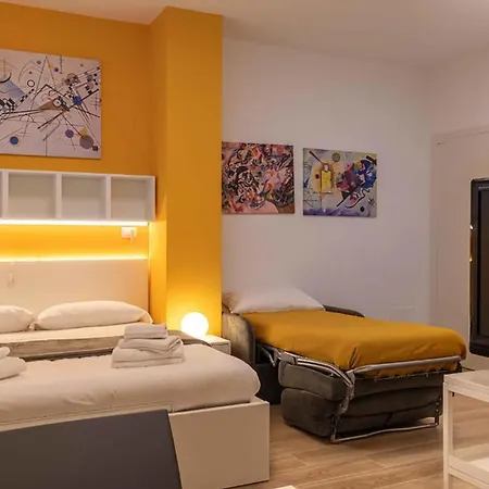 Crhome Apartmán *
