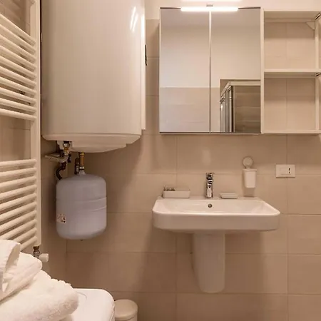 Crhome Apartmán Padova